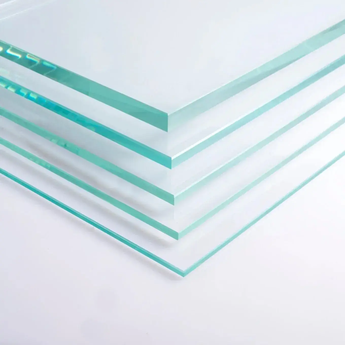 Close up of crystal clear glass