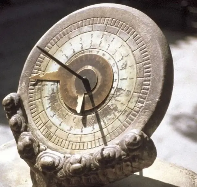 The Terrazo Clock