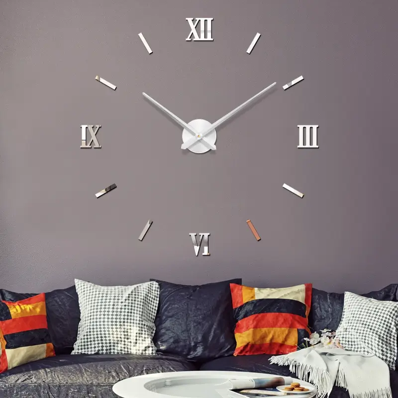 Silent clock movement